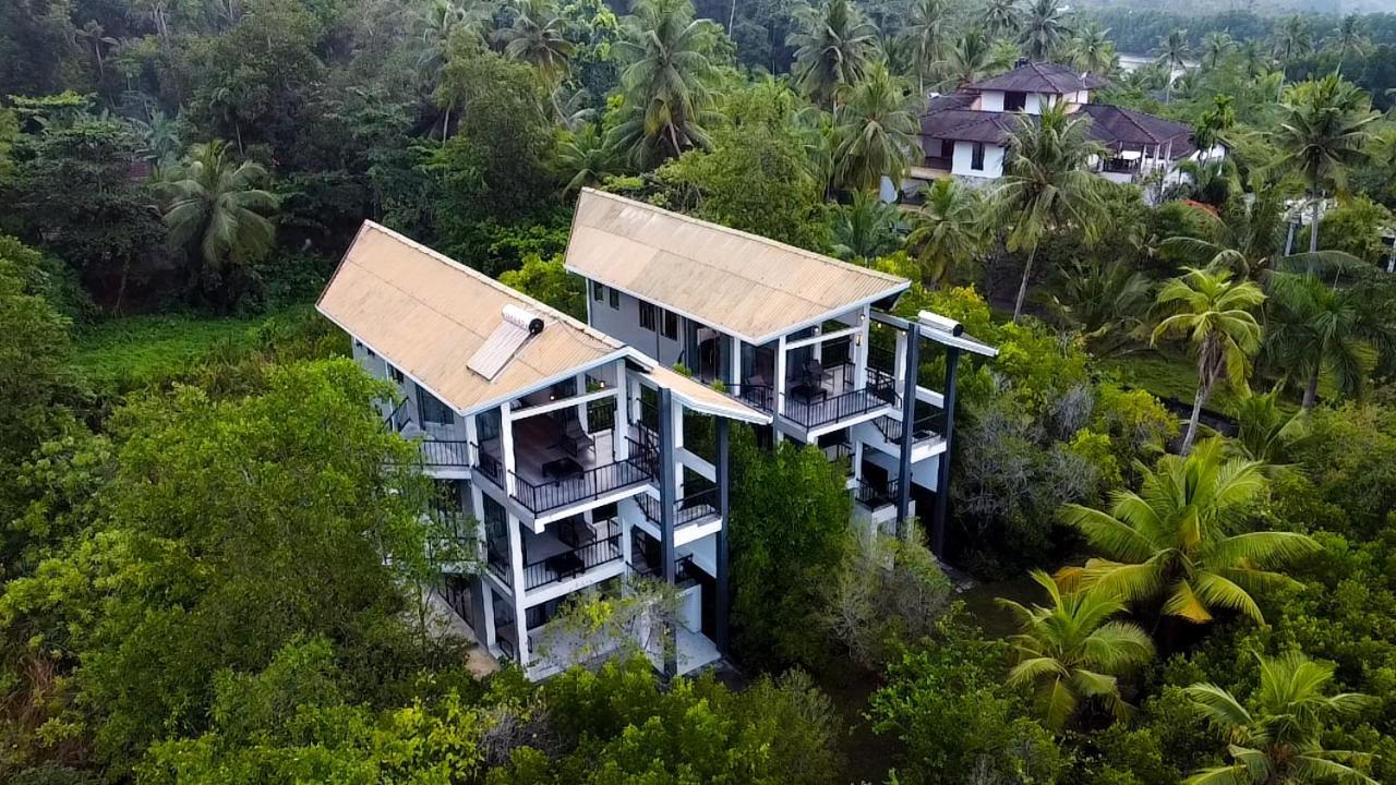 Karawwa Luxury Villas Hikkaduwa Exteriör bild